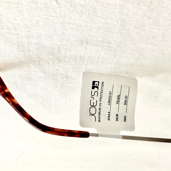 Joe’s Jeans Sunglasses - Picture 7 of 10